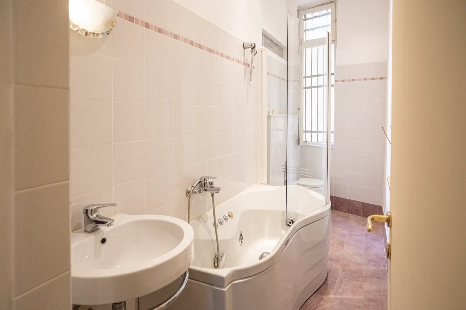 Il bagno con la vasca